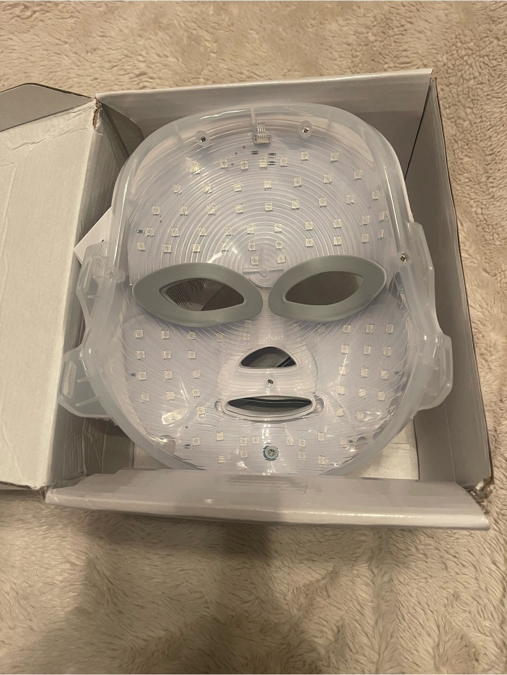LED Beauty Mask - Picture 7 of 8